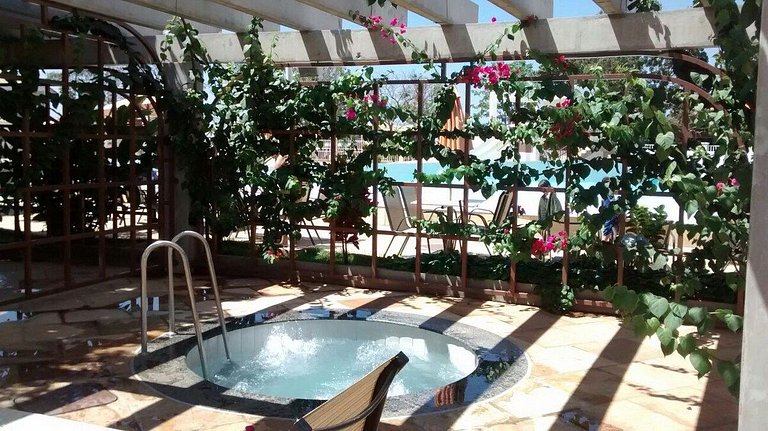 Resort Lacqua Diroma II com piscinas Termais