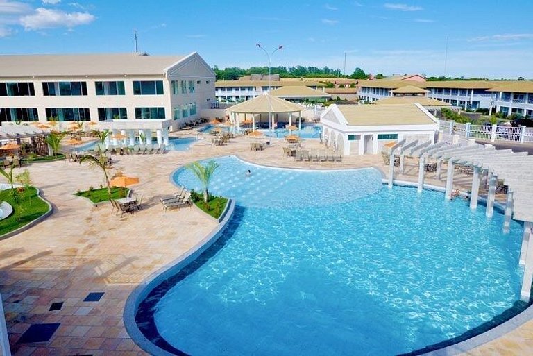 Resort Lacqua Diroma II com piscinas Termais